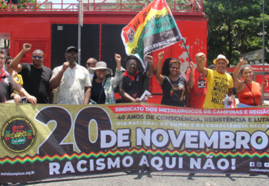 Diretores do Sindicato se encontram com acadêmicos da África do Sul na Marcha do Dia da Consciência Negra, em Campinas