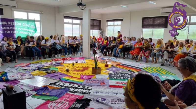 Diretoras do Sindicato participam de encontro feminista contra a violência de gênero